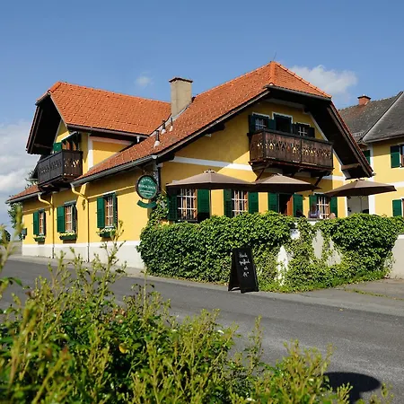 Stupperhof 3*